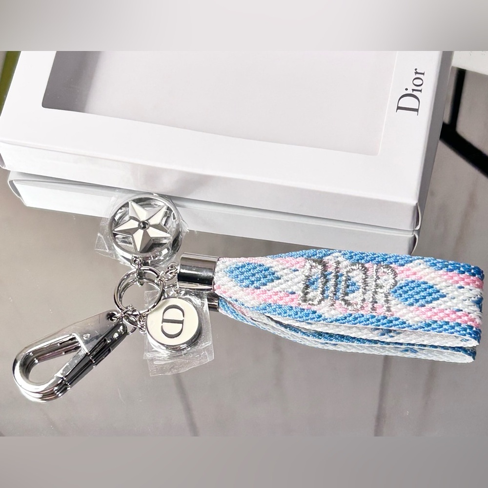 Dior Blue and Pink Keychain with Dior Charms - Picture 6 of 7